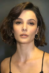 Büşra Develi filmleri