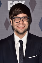 Charlie Saxton filmleri