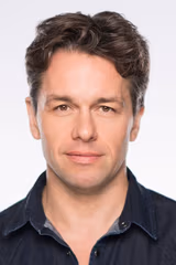 Julian Ovenden filmleri