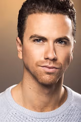 Richard Fleeshman filmleri