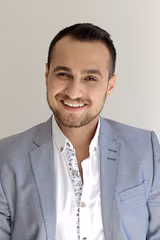 Savaş Satış filmleri