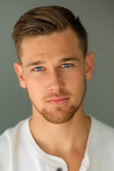 Taylor John Smith filmleri