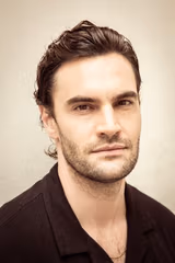 Tom Bateman filmleri