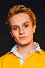 Tom Glynn-Carney filmleri