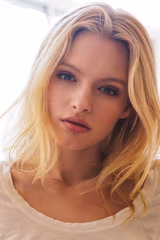 Isabella Farrell filmleri