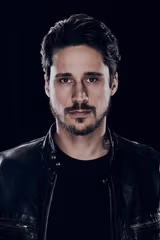 Peter Gadiot filmleri