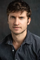 Tom Weston-Jones filmleri